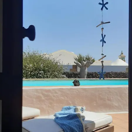 Tipica Lanzarote House Only Adults Frühstückspension Tías