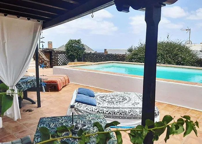 Típica Lanzarote House Only Adults Bed and breakfast *